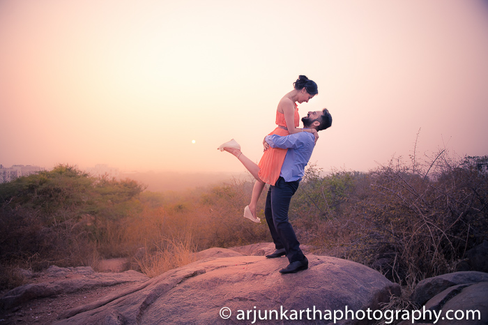 Arjun-Kartha-Candid-Wedding-Photography-Gulveen-Angad-4