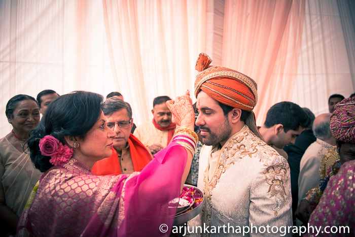 Arjun-Kartha-Candid-Wedding-Photography-Sarika-Avin-109