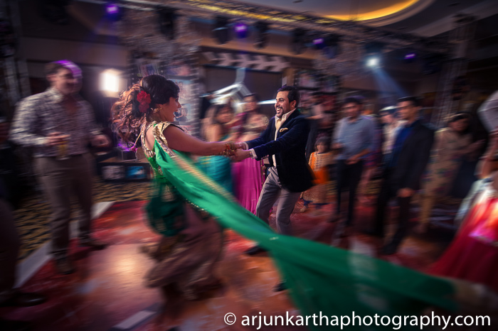 Arjun-Kartha-Candid-Wedding-Photography-Sarika-Avin-80