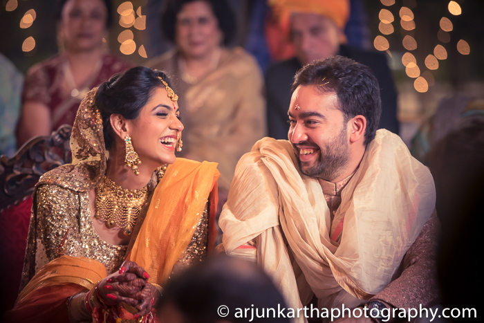 Arjun-Kartha-Candid-Wedding-Photography-Karishma-Aditya-84