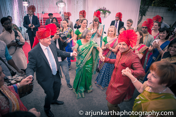Arjun-Kartha-Candid-Wedding-Photography-Shampa-Matthias-22
