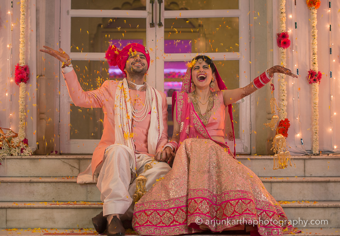 Juhi-Akshay-Real-Wedding-49