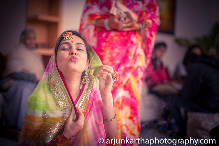 Arjun-Kartha-Candid-Wedding-Photography-Priyanka-Rohan-27
