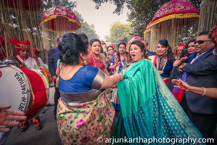 Arjun-Kartha-Candid-Wedding-Photography-Priyanka-Rohan-47