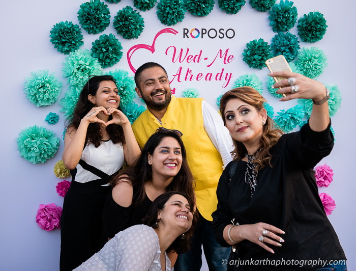 arjun-kartha-candid-wedding-photography-roposo-25