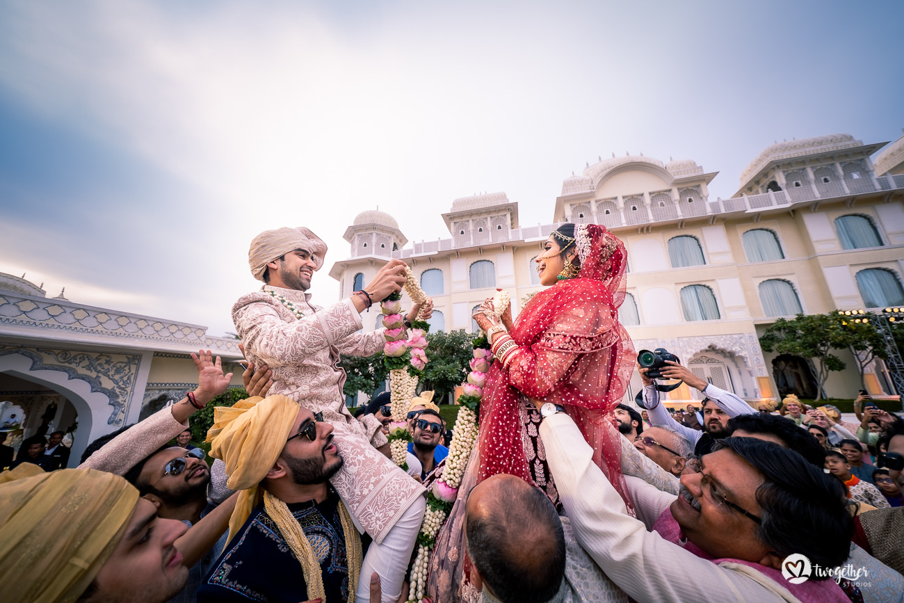 Indian wedding photography of jaimala ceremony